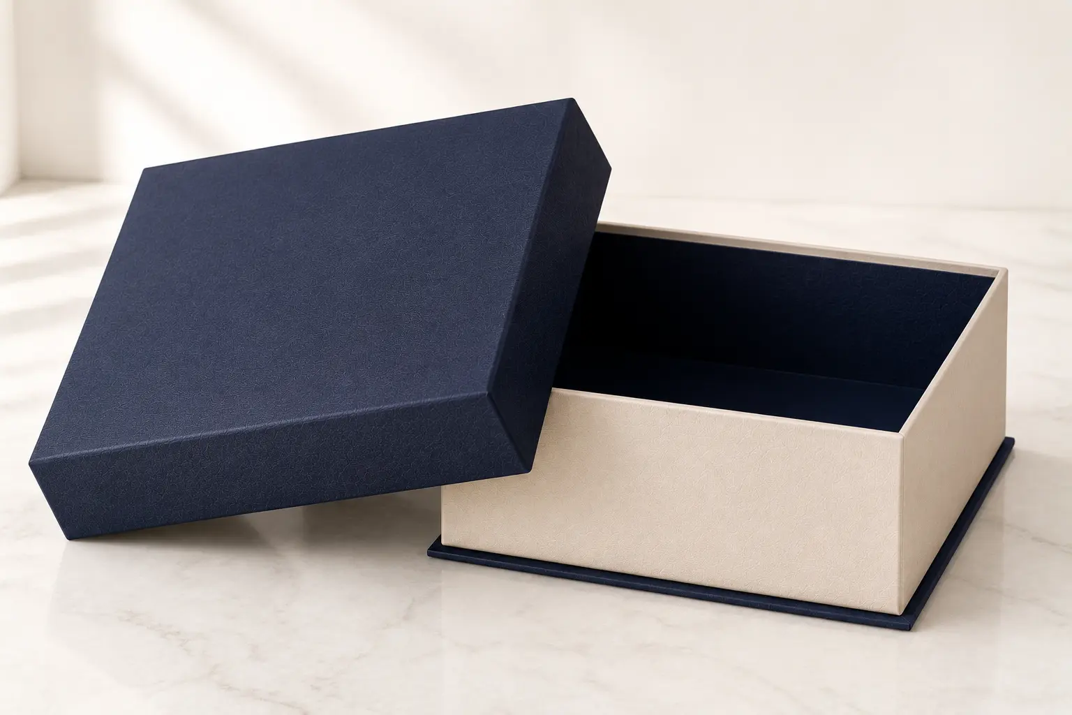 Two-piece lid and base boxes